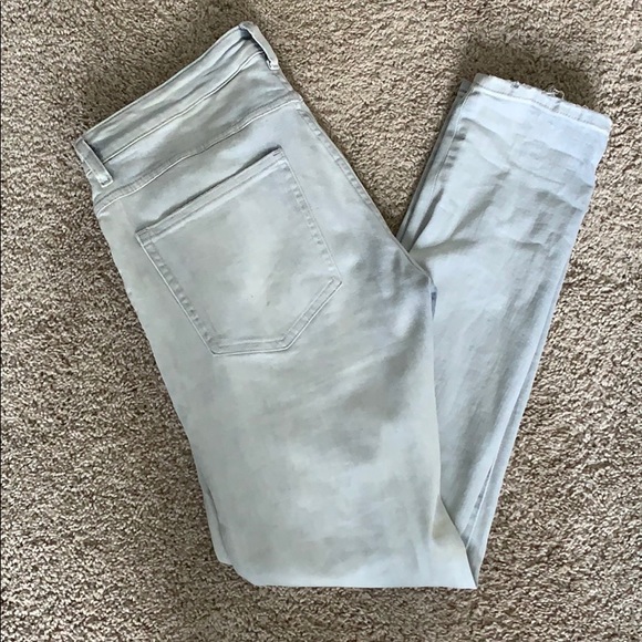 Size 32 Ripped Skinny Jeans - Picture 5 of 5